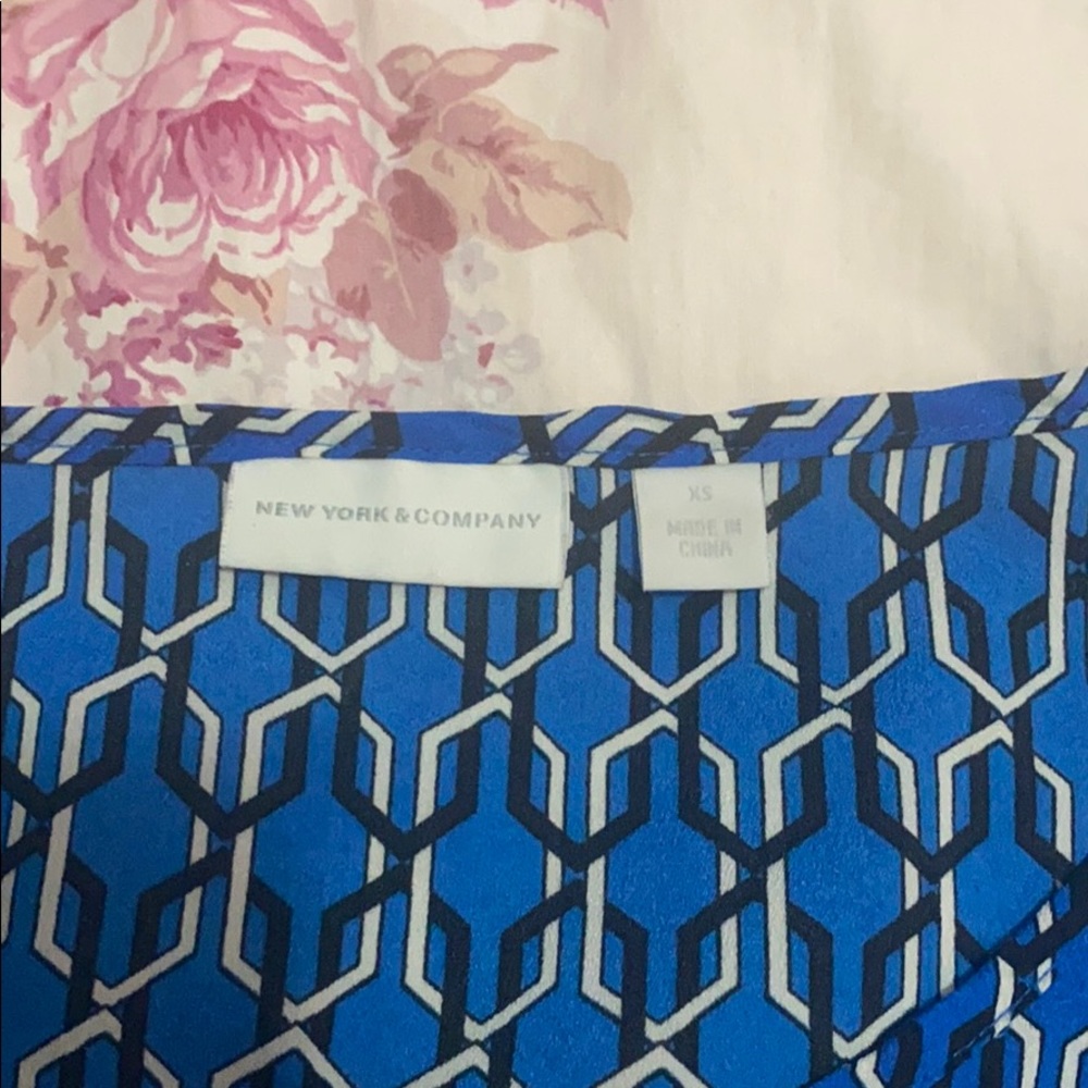 Patterned blouse - Picture 3 of 3
